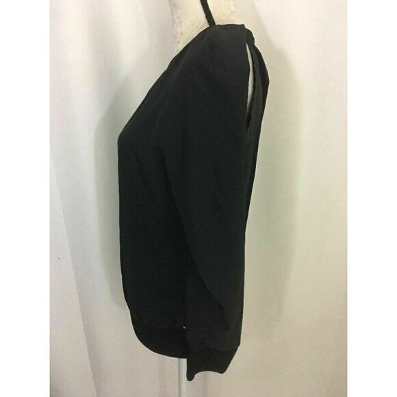 Fabletics Long Sleeve Scoop Neck top - Picture 4 of 7